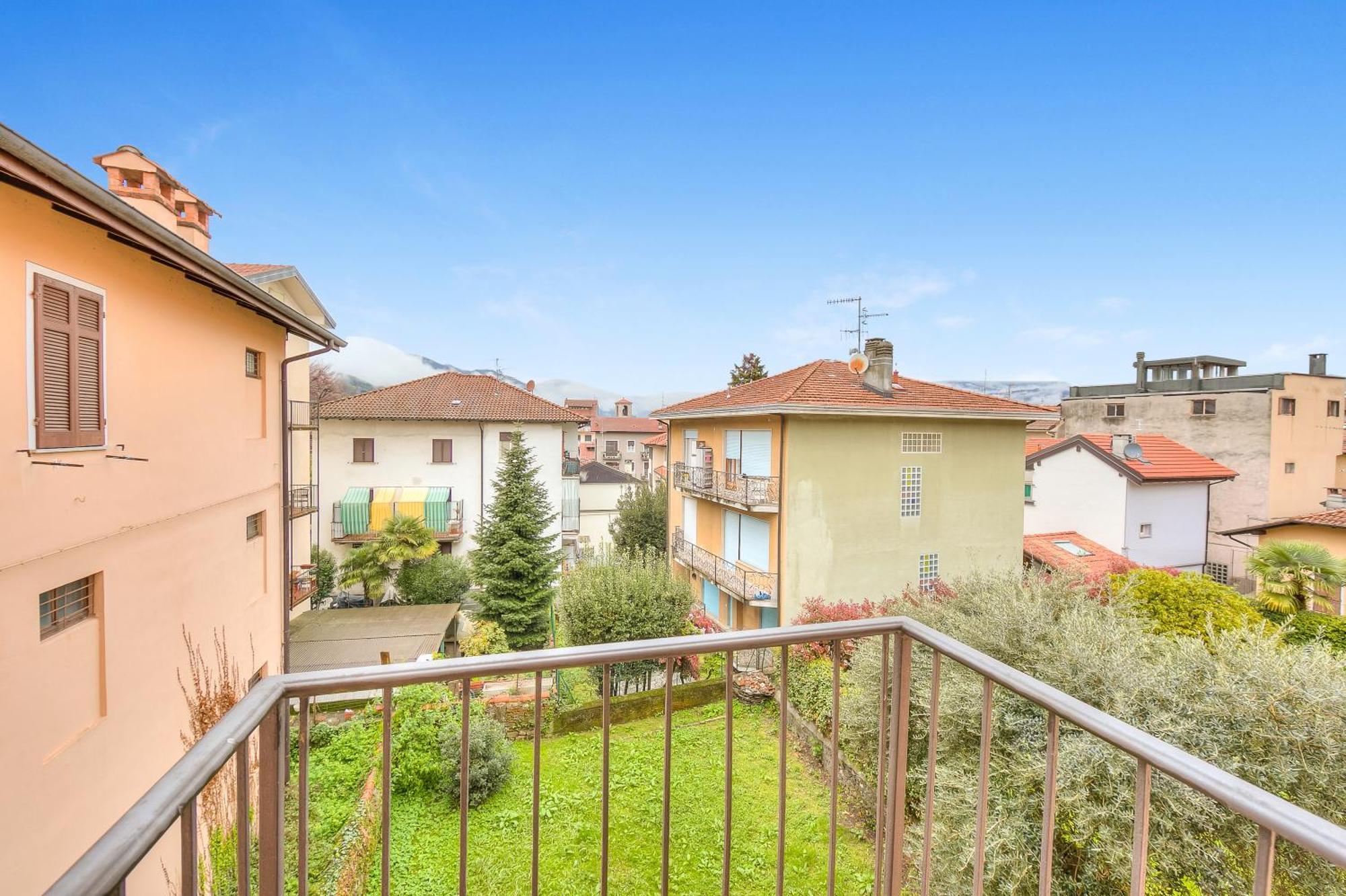 Riccardo House 1 Min From - Happy Stresa